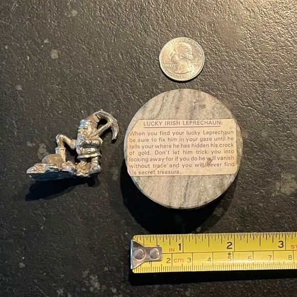 🍀 Authentic Irish Connemara Marble and Leprechaun Figure 🍀 - Picture 6 of 6